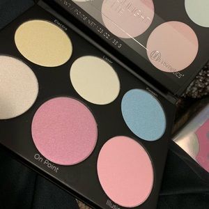 Authentic BH Cosmetics highlighting palettes.